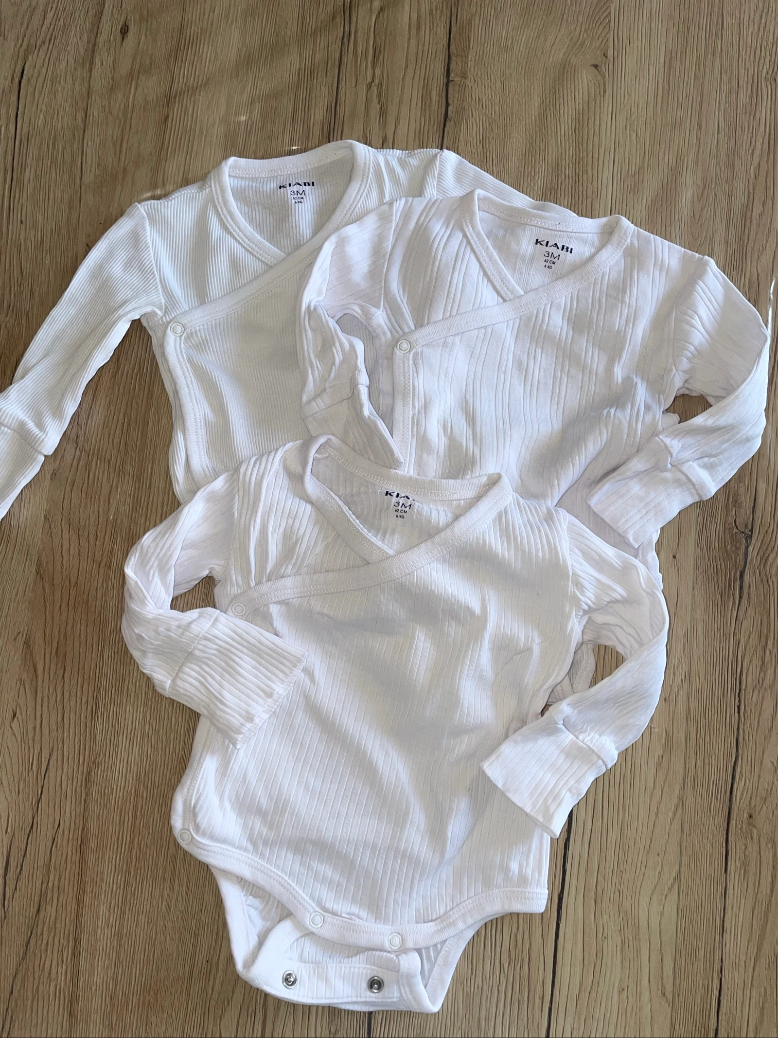Lot de 3 bodies cache cœur manches longues 3 mois 62 cm Kiabi